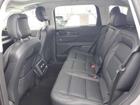 New 2026 Lincoln Nautilus Reserve w/ Jet Appearance Package image 28