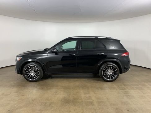 Used 2022 Mercedes-Benz GLE 350 4MATIC w/ AMG Line Exterior image 16