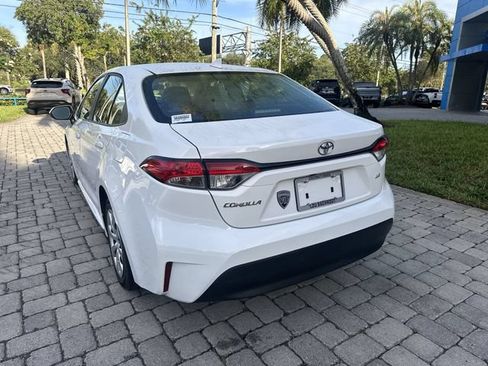 Used 2024 Toyota Corolla LE FWD image 35