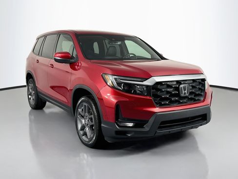 Certified 2023 Honda Passport EX-L image 3