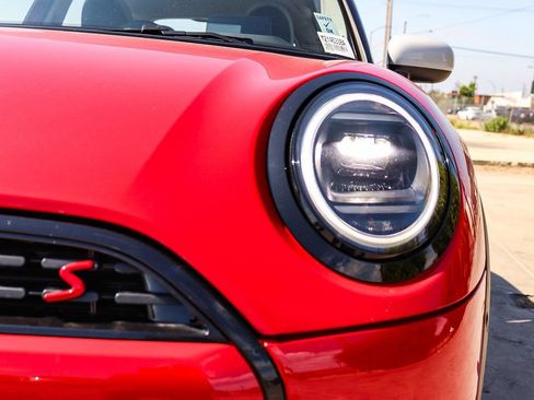 Used 2025 MINI Cooper S FWD image 10