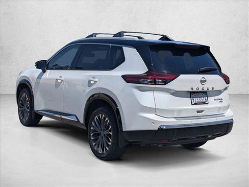 Used 2025 Nissan Rogue Platinum AWD/4WD image 9