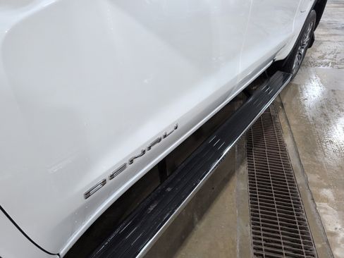 Used 2025 GMC Sierra 1500 Denali Ultimate image 7