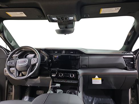 New 2026 GMC Sierra 1500 AT4 w/ AT4 Premium Package AWD/4WD image 9
