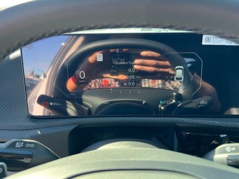 New 2025 Kia EV6 Wind AWD/4WD image 16