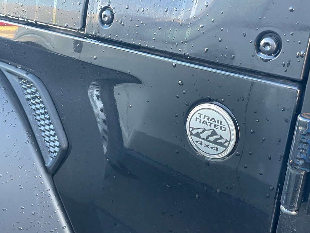 Used 2019 Jeep Wrangler Sport AWD/4WD image 4