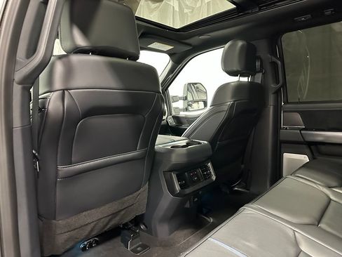Used 2026 Ford F250 Platinum AWD/4WD image 47