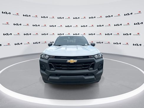 Used 2023 Chevrolet Colorado W/T w/ WT Convenience Package RWD image 3