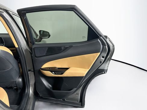 Used 2024 Lexus NX 250 FWD image 32
