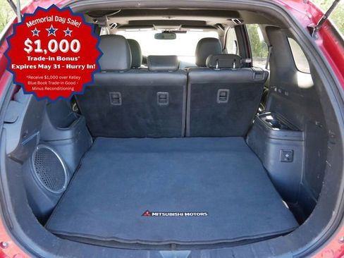 Used 2019 Mitsubishi Outlander GT AWD/4WD image 10