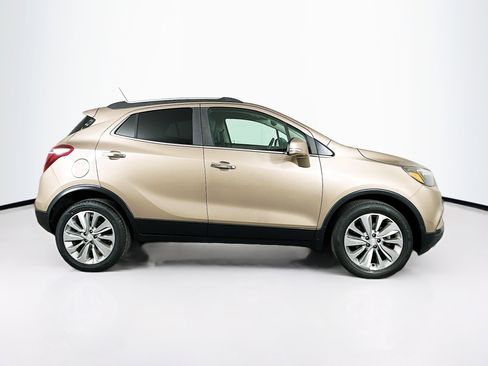 Used 2018 Buick Encore Preferred image 10