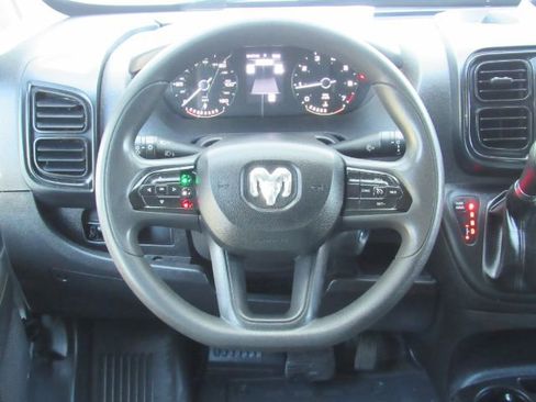 Used 2023 RAM ProMaster 2500 image 24