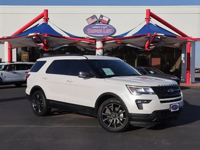 Certified 2018 Ford Explorer XLT w/ Equipment Group 202A