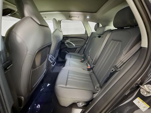 New 2025 Audi Q5 Premium Plus image 25