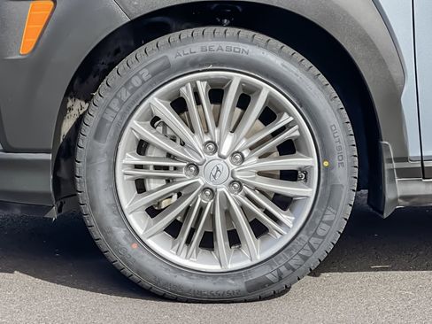 Used 2021 Hyundai Kona SEL w/ Cargo Package image 37