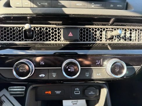 Used 2024 Honda Civic Sport image 24