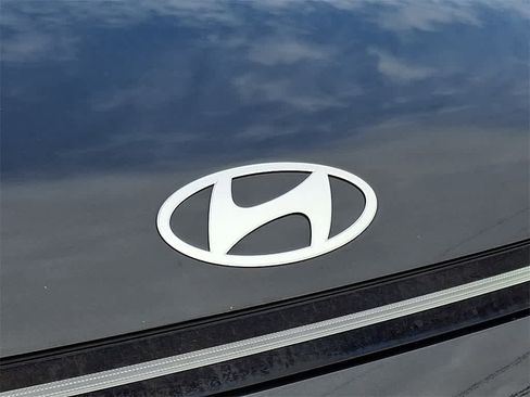 Used 2024 Hyundai Kona SEL image 31