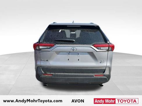 Used 2025 Toyota RAV4 XLE image 6