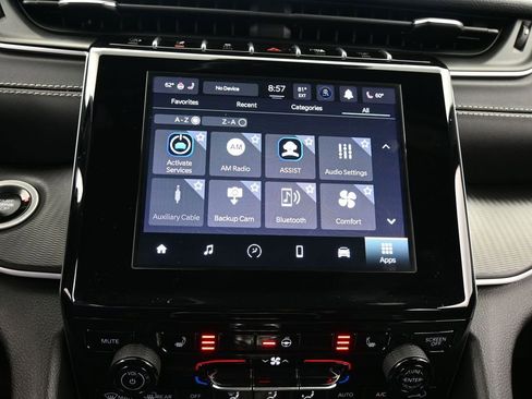 Used 2024 Jeep Grand Cherokee L Altitude image 22