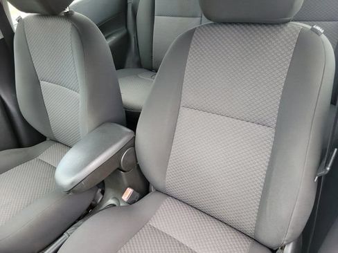 Used 2007 Ford Focus SE FWD image 13