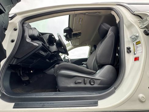 Certified 2024 Subaru Outback Premium AWD/4WD image 16