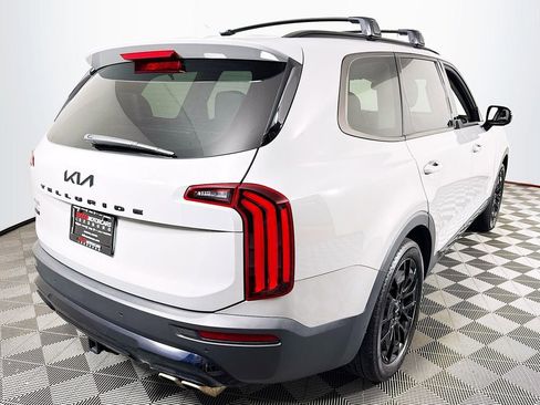 Used 2022 Kia Telluride SX w/ SX Prestige Package AWD/4WD image 7