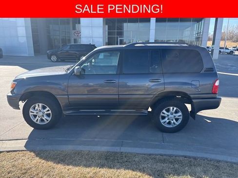 Used 2005 Lexus LX 470 4WD w/ Preferred Accessory Pkg image 5
