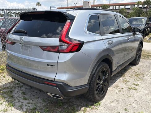 Used 2024 Honda CR-V Sport Touring image 9