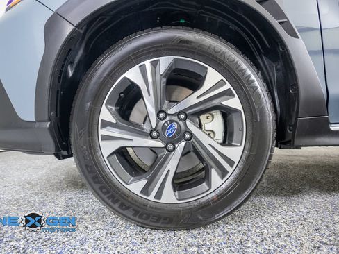 Used 2025 Subaru Crosstrek 2.5i Premium AWD/4WD image 45