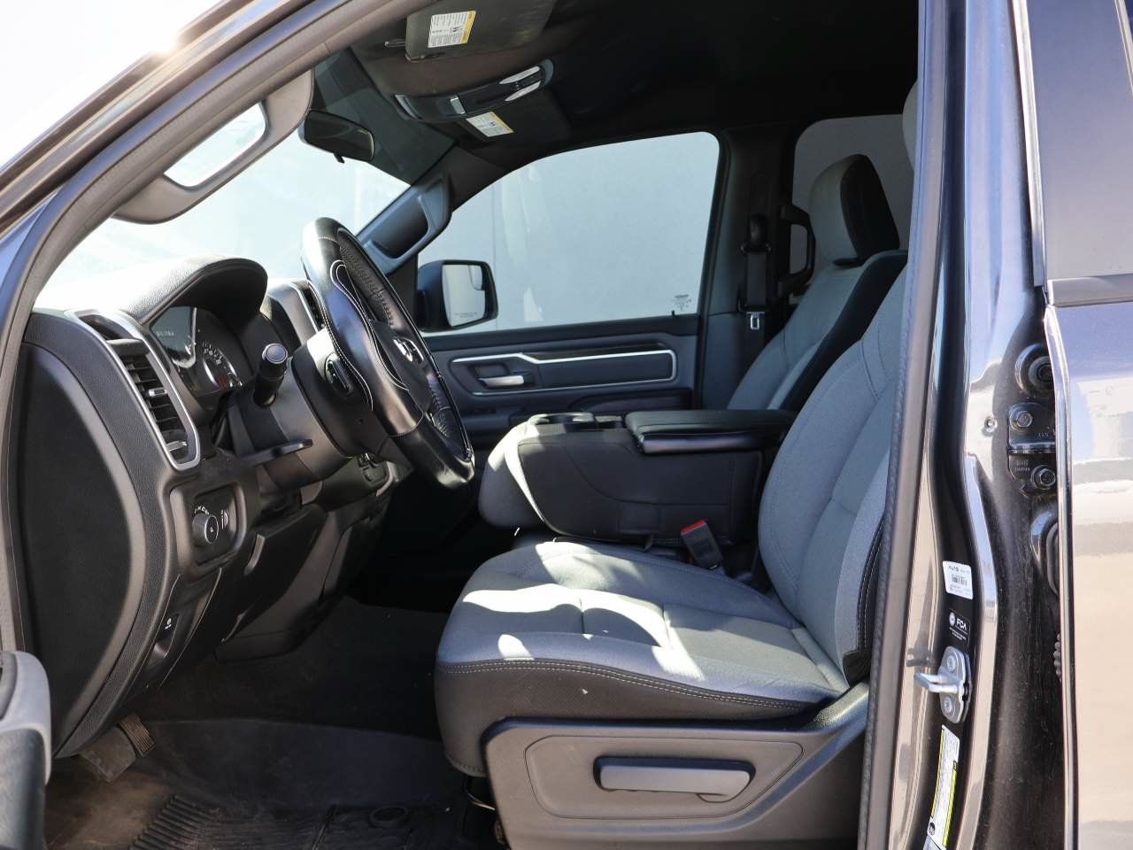 Used 2023 RAM 1500 Big Horn AWD/4WD image 8