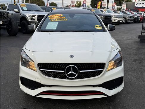 Used 2018 Mercedes-Benz CLA 250 image 9