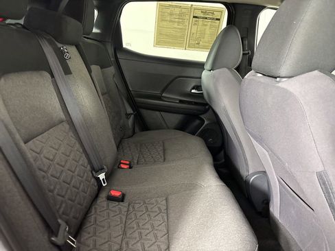 Used 2025 Nissan Kicks SV image 22