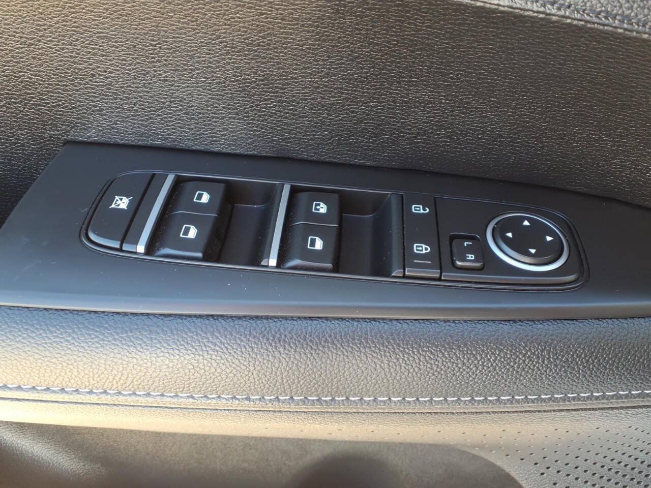 Used 2023 Kia Forte GT-Line w/ GT-Line Premium Package FWD image 23