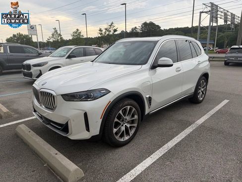 Certified 2024 BMW X5 xDrive50e w/ Executive Package AWD/4WD image 1