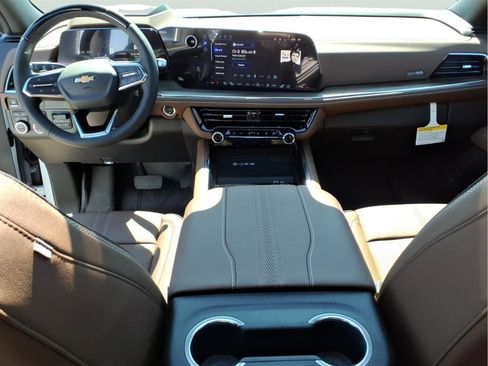 New 2026 Chevrolet Tahoe High Country AWD/4WD image 12