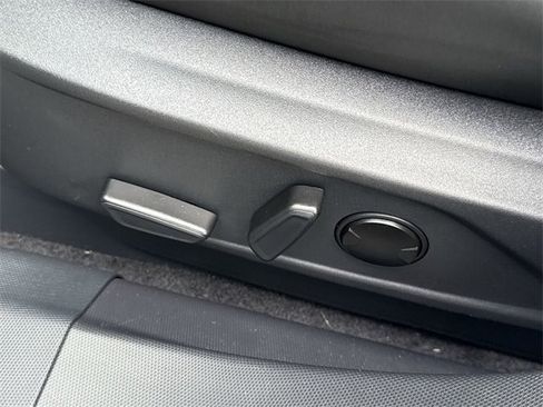 Used 2023 Ford Mustang Mach-E GT image 25