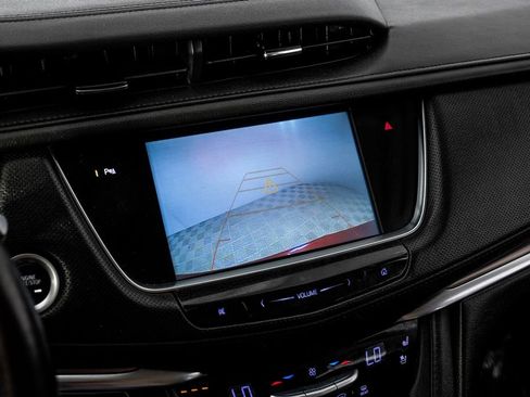 Used 2019 Cadillac XT5 Premium Luxury image 20