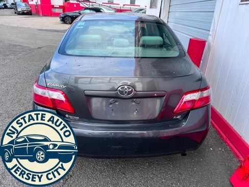 Used 2007 Toyota Camry LE FWD image 8