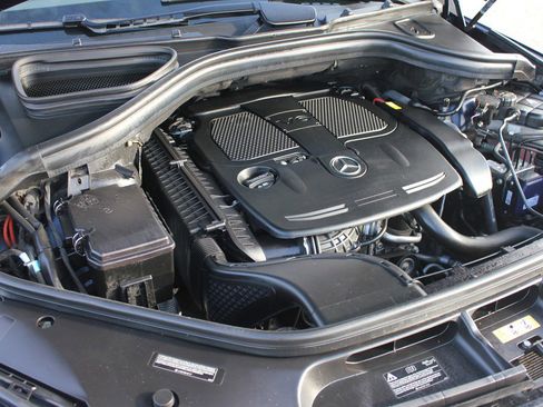 Used 2018 Mercedes-Benz GLE 350 4MATIC image 58