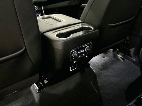 Used 2023 Chevrolet Tahoe LT w/ Luxury Package RWD image 25