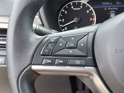 Used 2023 Nissan Altima 2.5 SV image 16