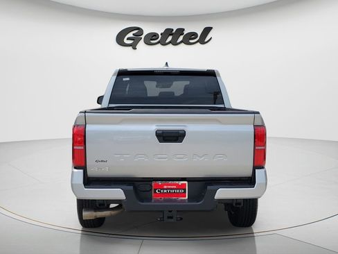 Certified 2025 Toyota Tacoma SR5 AWD/4WD image 6