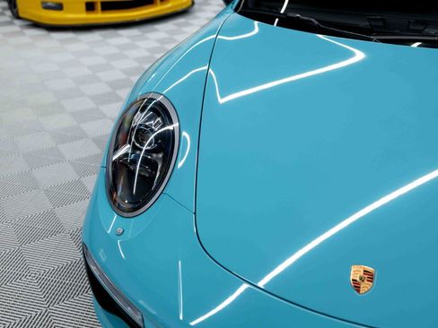 Used 2017 Porsche 911 Carrera image 17