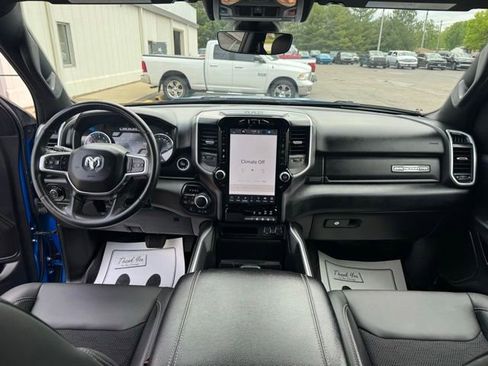 Used 2023 RAM 1500 Big Horn AWD/4WD image 2