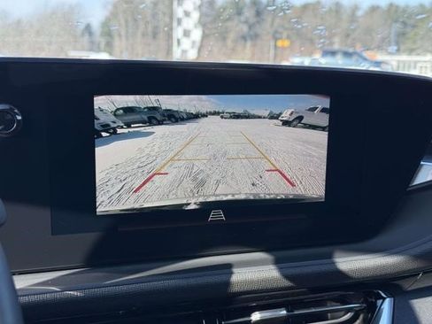 Used 2024 Buick Envista Sport Touring w/ Convenience I Package image 24