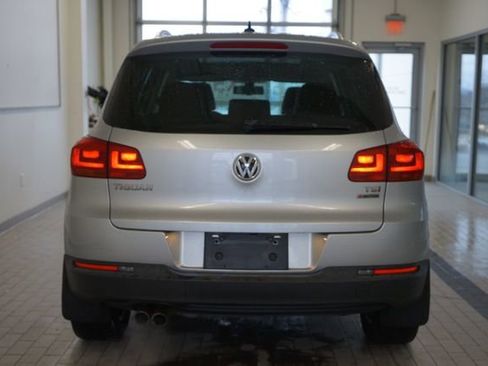 Used 2017 Volkswagen Tiguan Wolfsburg Edition image 12