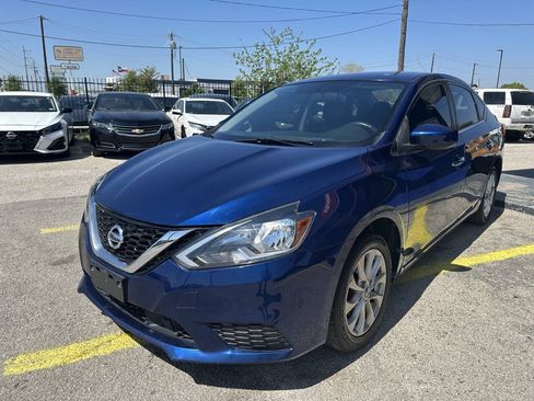 Used 2019 Nissan Sentra SV FWD image 1