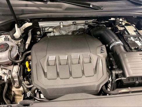 Certified 2024 Audi Q3 2.0T Premium image 32