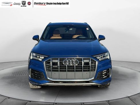 Used 2022 Audi Q7 3.0T Prestige image 2