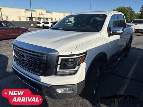 Used 2023 Nissan Titan Platinum Reserve w/ Moonroof Package AWD/4WD image 19